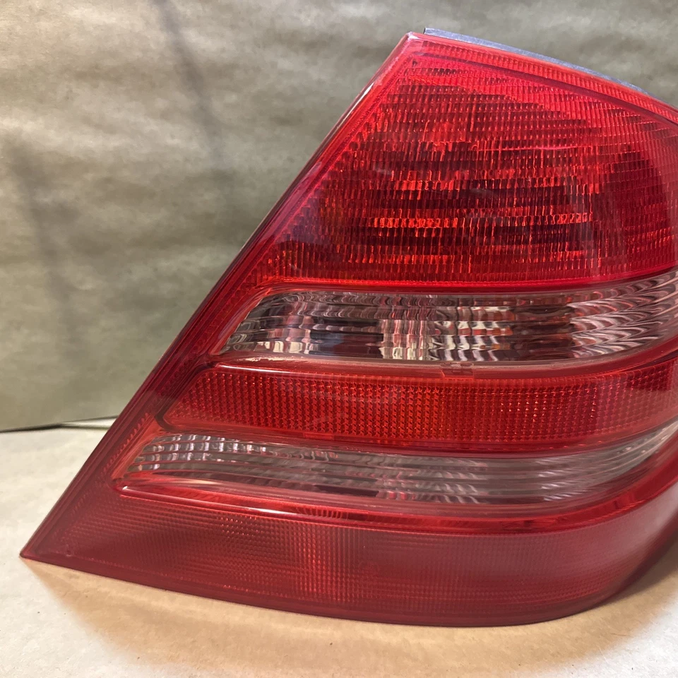 00-02 Mercedes W215 CL55 AMG Rear Right Passenger Side Tail Light Lamp OEM - Image 4 of 4