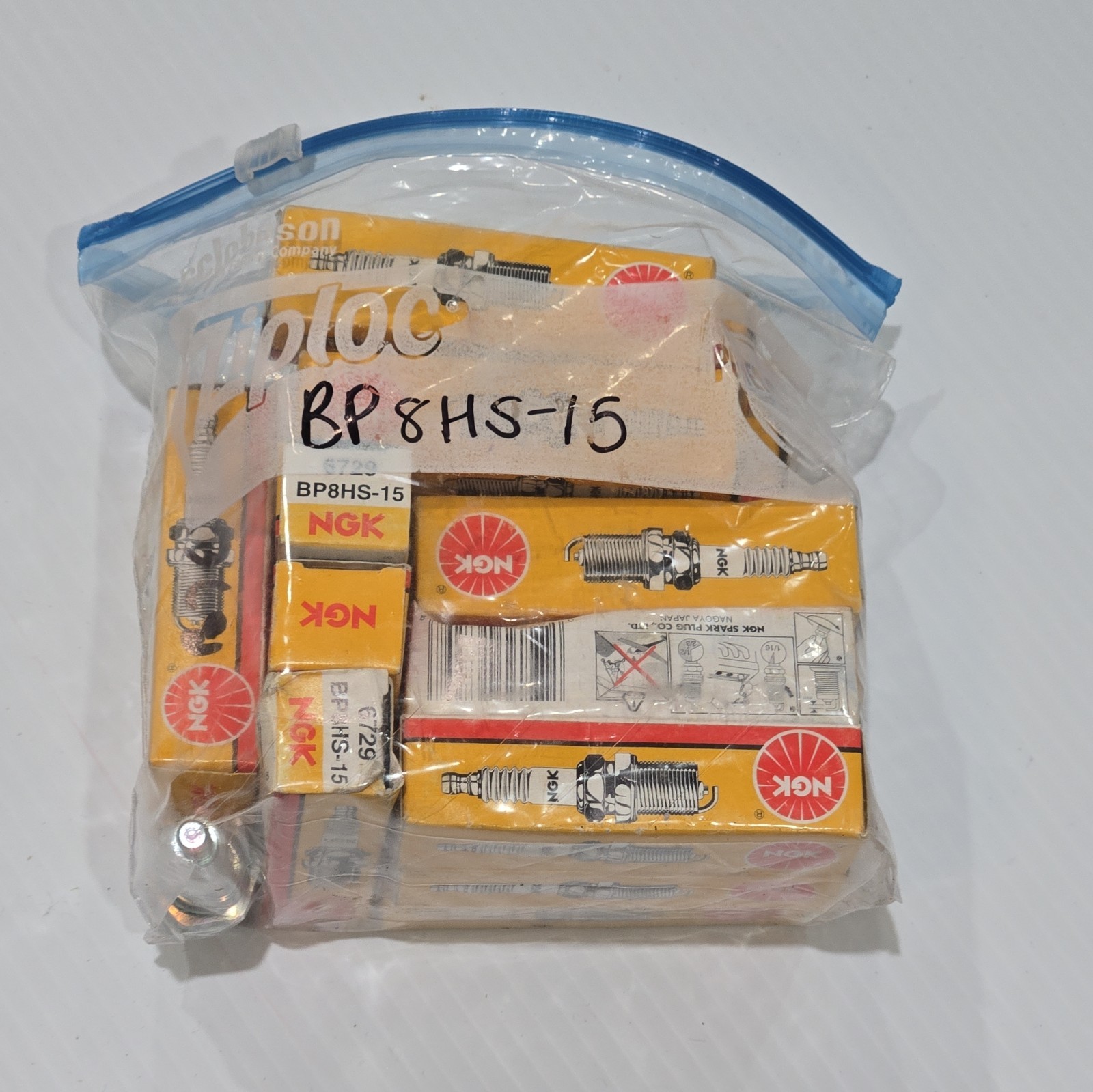 NGK 6729 BP8HS-15 Spark Plug 33 plug lot