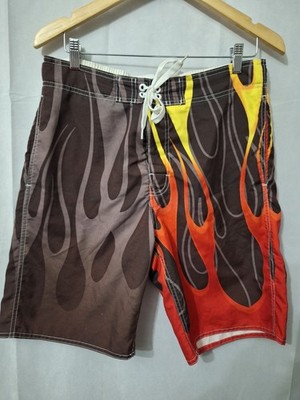 Bass Pro Shops Men's On Fire , Fiery Flames Boardshorts Swim Trunks Sz M Beachy