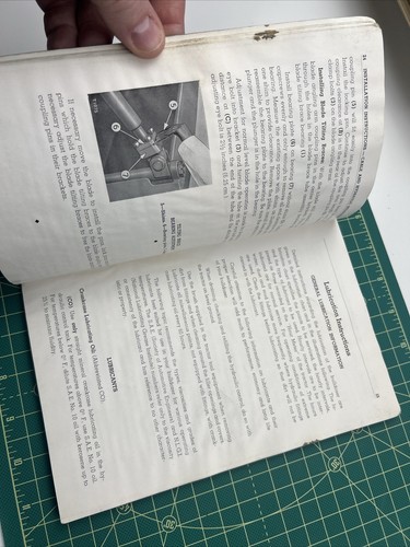Vintage CATERPILLAR Bulldozer No. 8A Installation Operation Instructions. - Picture 4 of 5