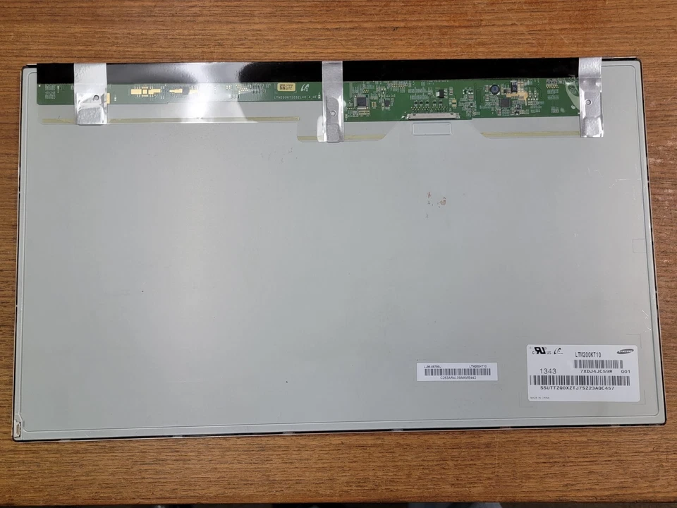 Samsung LTM200KT10 1600x900 20" Pantalla LCD (B) Foto 3 de 4
