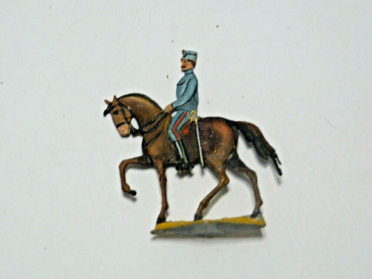 Plats d'étain - Zinnfiguren : 13 cavaliers Prussiens de Frédéric II (Lot 7