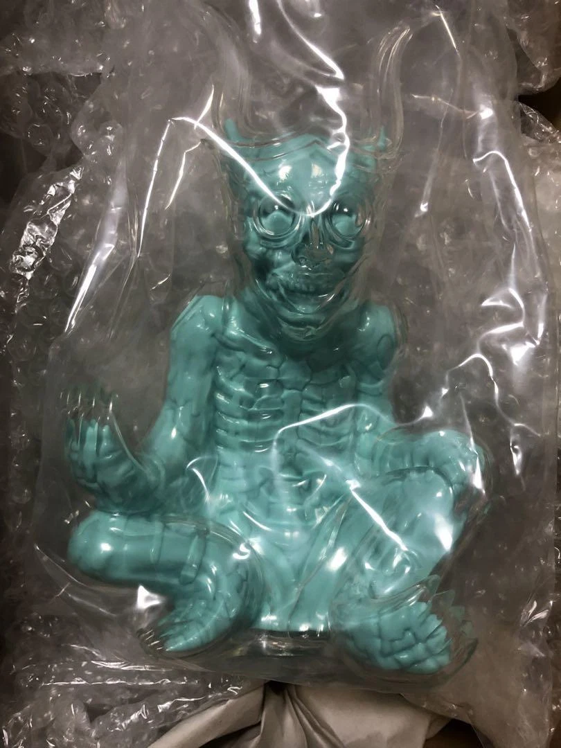 Figure Atmos Three Tides Tattoo G-3 Aqua Blue Version Soft Vinyl