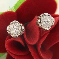 1 CT Round Cubic Zirconia Set Cluster Halo Stud Earrings in 925 Silver Push Back