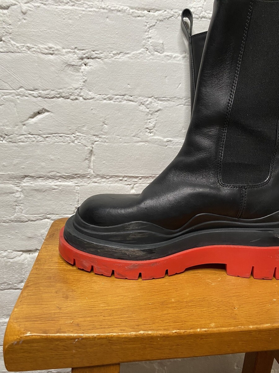 Bottega Veneta Leather Chelsea Red-Sole Tire Combat Boots Bottega Veneta Leather Chelsea Red-Sole Tire Combat Boots