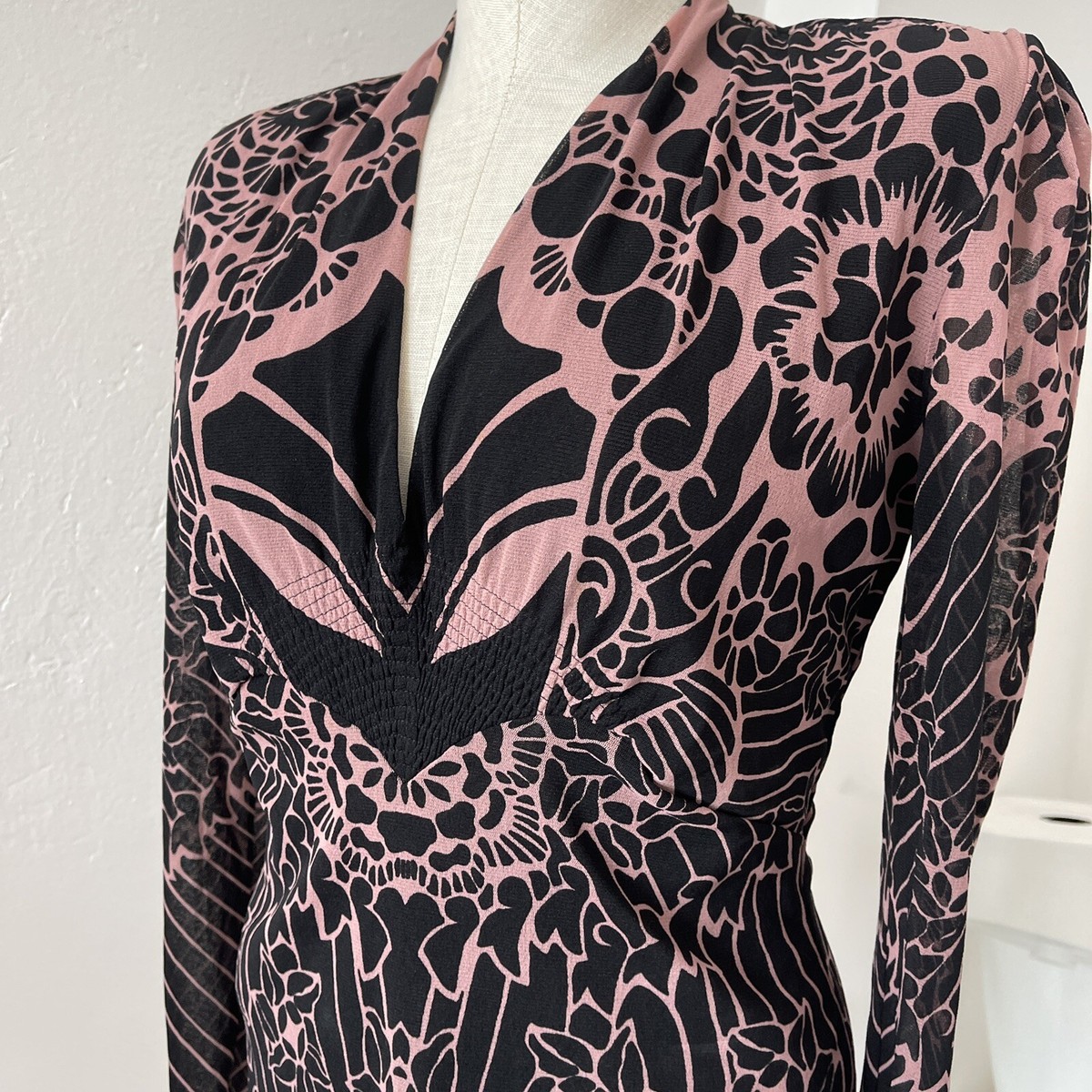 トップス VIVIENNE TAM Vivienne Tam Top Nylon Mesh Black Pink Floral Sheer sleeves