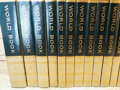 1966 World Book Encyclopedias Volumes A - Z Green Gold Spine