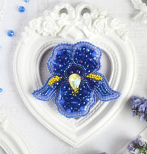 DIY Jewelry Making Beading kit Iris Brooch Bead Embroidery Pin Needlepoint
