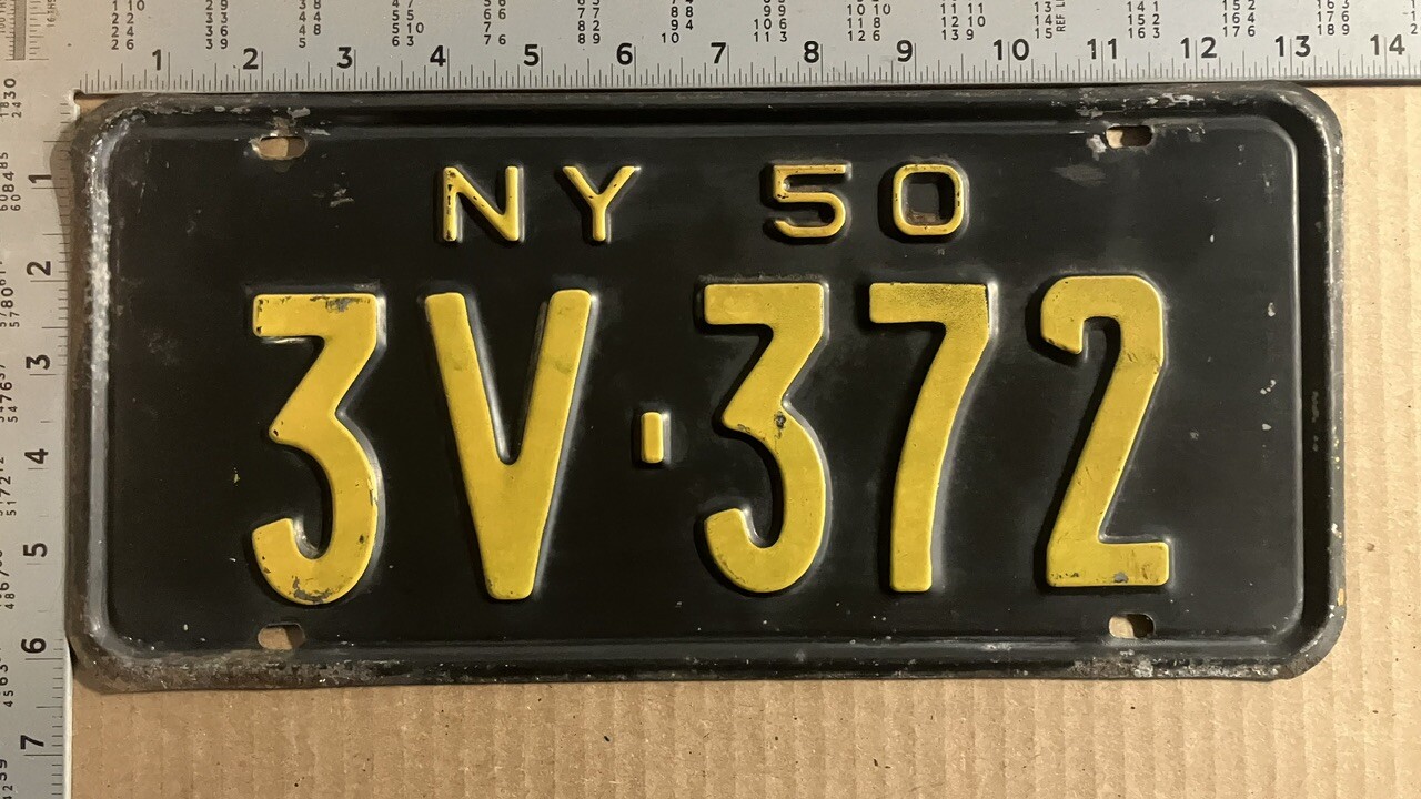 1950 New York license plate 3V372 YOM DMV Westchester Ford Chevy Dodge
