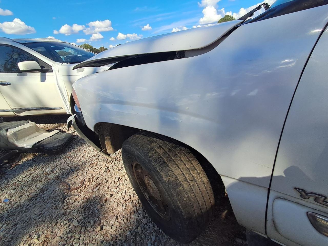 Temperature Control Roof Mounted Auxiliary Fits 03-06 SUBURBAN 1500 2621230