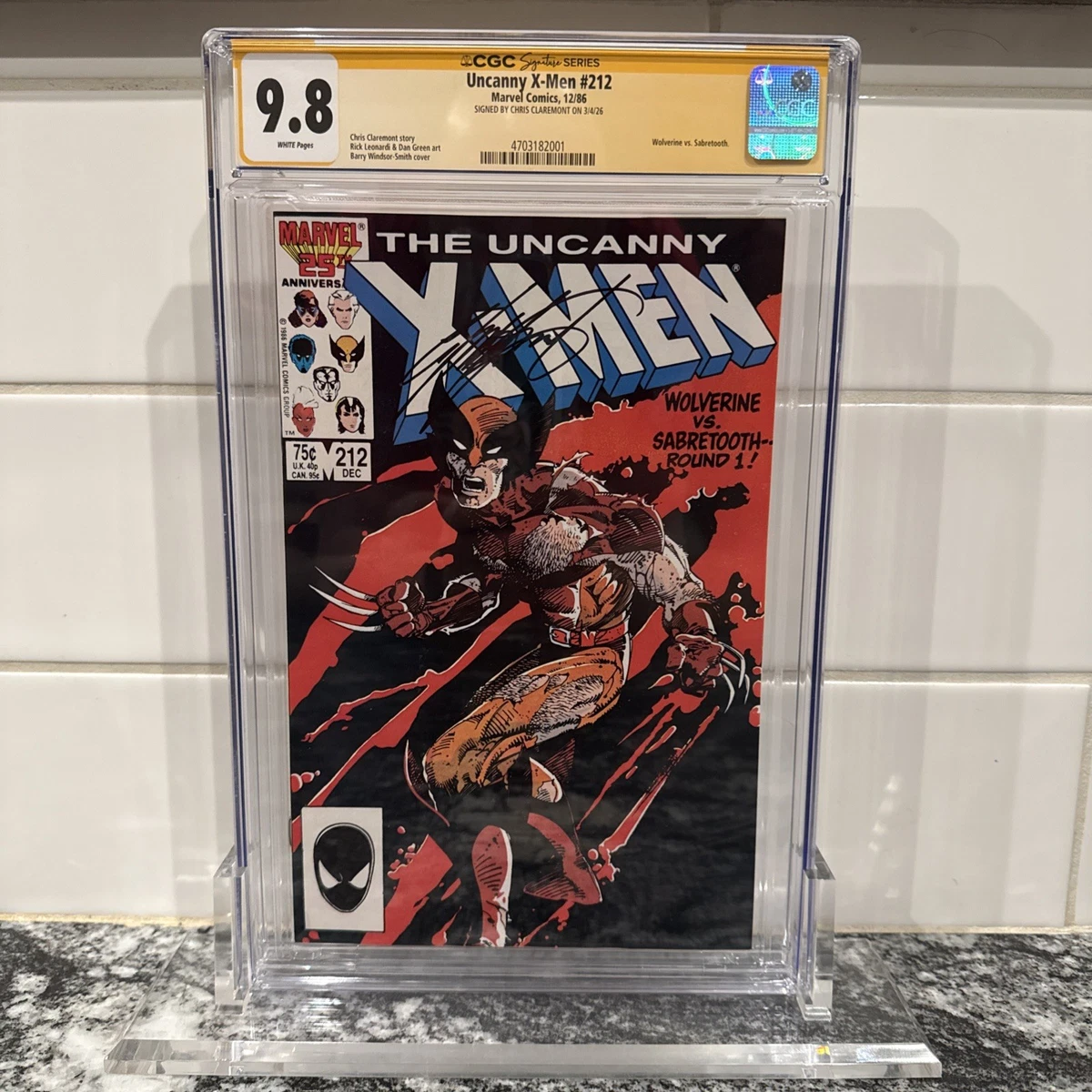 Uncanny X-Men 9.8 Near Mint/Mint, Comics Signed Graphic Novels