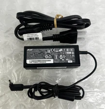 Original Acer 45W AC Power Adapter A13-045N2A Laptop Charger 19V 2.37A 3.0mm