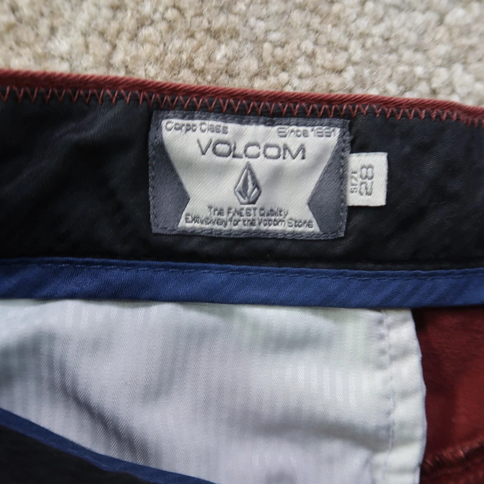 Volcom Chino Shorts Men's 28 red Flat Front Skater - Image 2 of 4