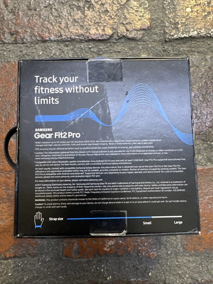 Samsung Gear Fit2 Pro R365 Fitness Smartwatch Small  - Black - Image 3 of 4