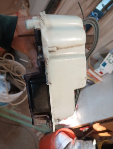 1981-87 ChevyGMC K10 C10 Suburban Blazer ? Pickup Gauge Cluster w/Clock Untested - Picture 11 of 23