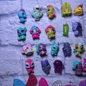 Hatchimals  Mix Lot of 37 Pieces Includes Wings Collectables Toys Dolls