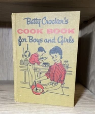 Vintage Betty Crocker's Cook Book for Boys and Girls 1957 First Edition