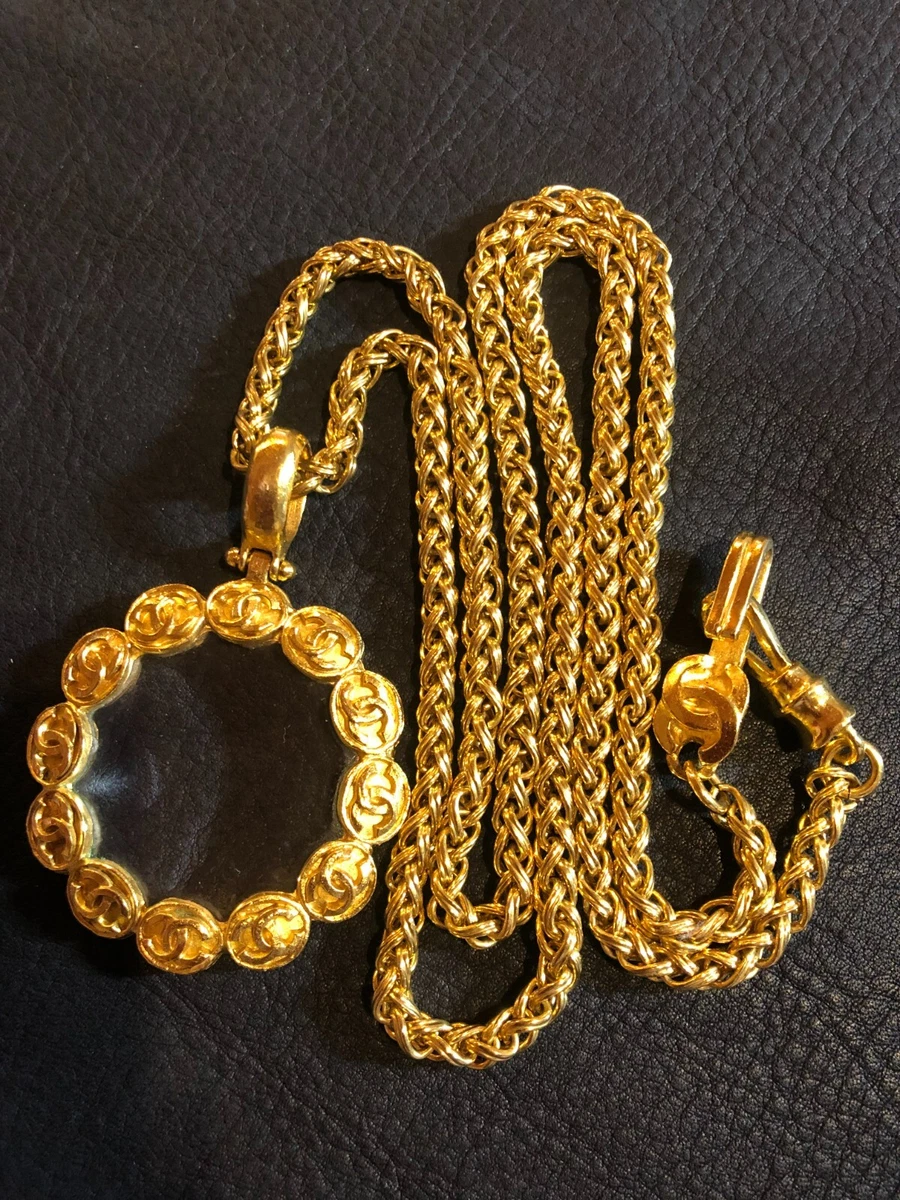 CHANEL Necklace Chain AUTH Coco Vintage Rare CC Gold LOGO Loupe Pendant F/S  C68