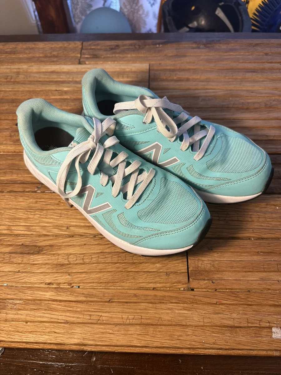 New Balance 519 Women s Running Shoes Turquoise Sneakers Size 5