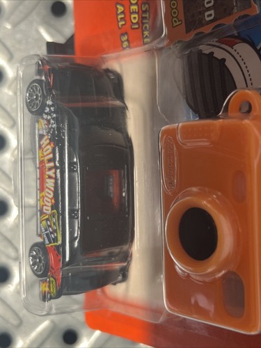 Matchbox Around the World #21 Hollywood Limousine 1/64 Scale NIP TH LOGO - Picture 10 of 12
