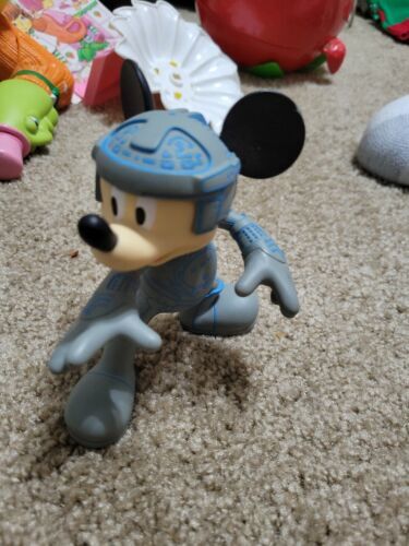 BE@RBRICK Mickey Mouse Peter Pan 400% Limited Medicom Toy BE@RBRICK Mickey Mouse Peter Pan 400% Limited Medicom Toy