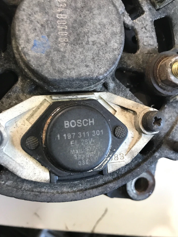 Man 8.163 Alternator Bosch 1999 Year - Image 4 of 4