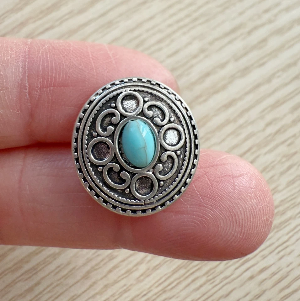 6PC Antiqued Silver Turquoise Shank Metal Button 17x16mm - Image 2 of 4