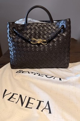 Bottega Veneta Medium Andiamo Intrecciato Shoulder Bag 