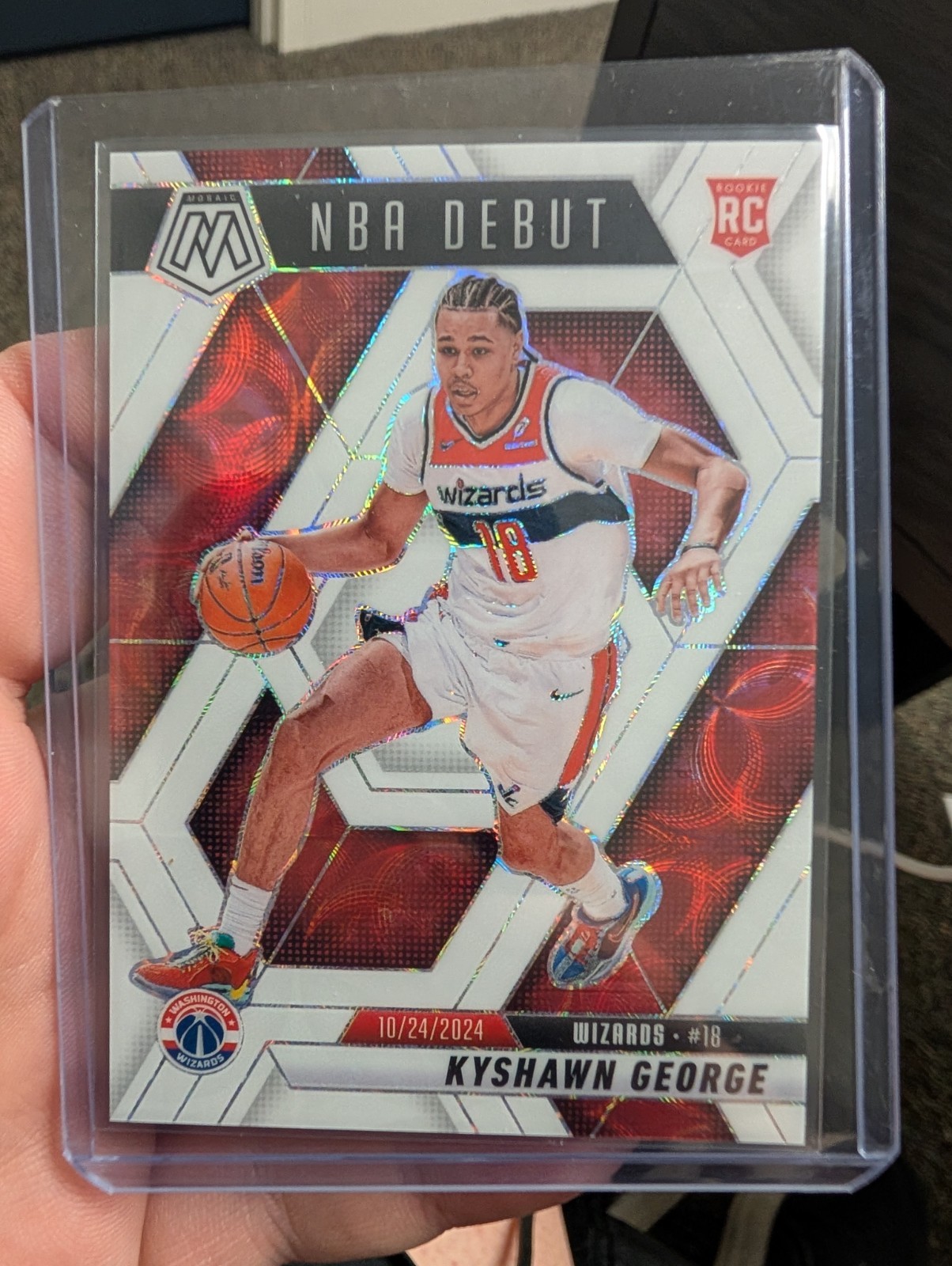 2024-25 Panini Mosaic NBA Debut Kyshawn George #256 White Mosaic Prizm /25 (RC)