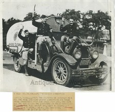 San Diego CA legion car soldiers w guns antique photo