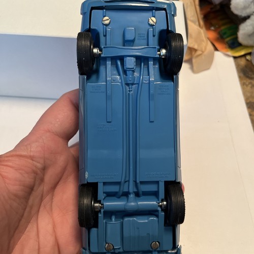 1974 Ford Mustang II Plastic Promo Model 1/25 Scale Grabber Blue - Picture 11 of 13