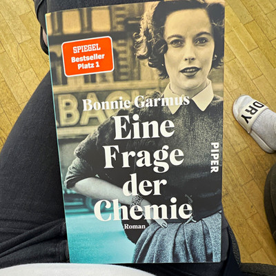 Piper Bonnie Garmus   Eine Frage der Chemie, Taschenbuch Roman Deutsch
