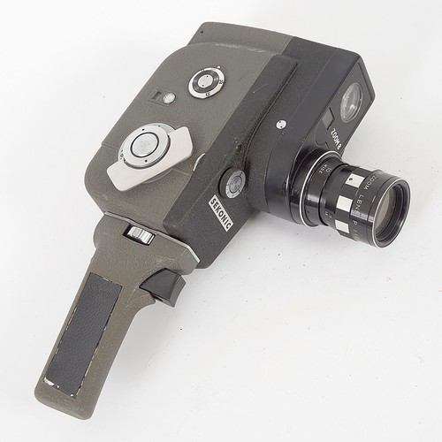 VINTAGE SEKONIC ZOOM 8 8mm CINE CAMERA WITH PISTOL GRIP c.1960's Made ...