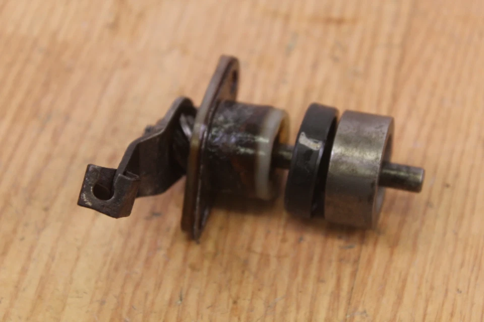 Kawasaki H2 750 1974 conjunto de palanca de actuador de liberación de embrague Foto 4 de 4