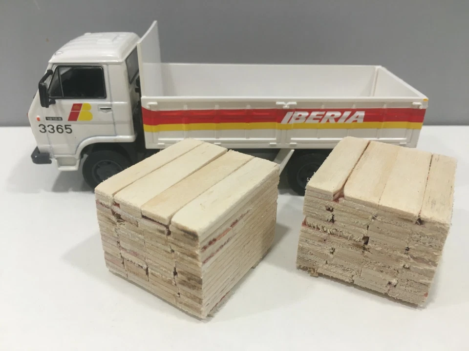 CARGA DE MADERA PARA CAMIONES REF E ESCALA 1/43- 1/50 CAMIÓN NO INCLUIDO - Imagen 3 de 4