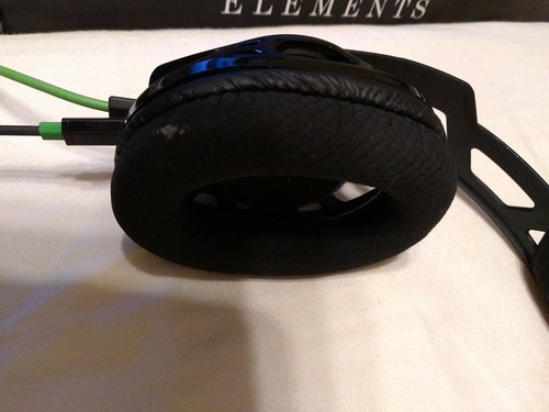Plantronics Rig 100Hx Gaming Headset - Xbox One - New In Box - Picture 2 of 6