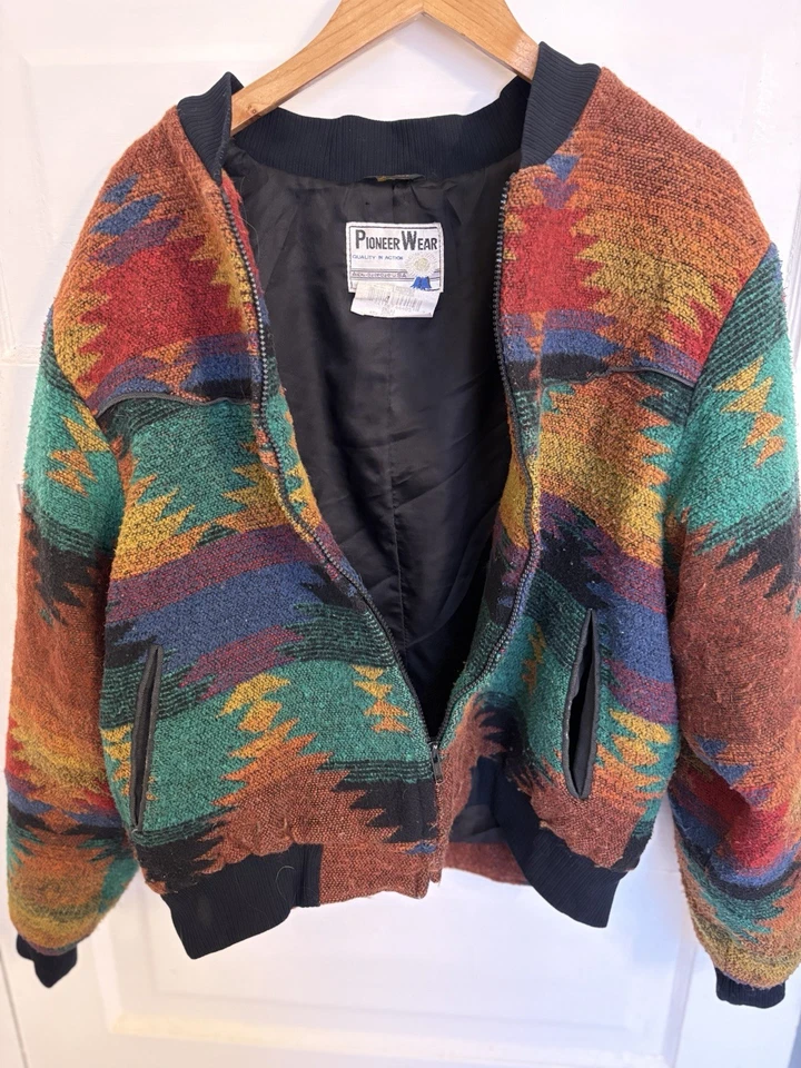 Vintage Pioneer Wear Wool Southwestern Bomber Jacket Men's Large Full Zip - Image 2 of 4