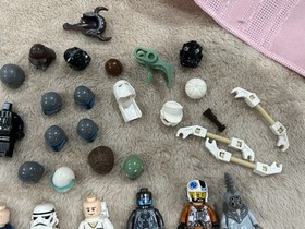 Lego Star Wars Minifigures Lot, Hats vests, & extras
