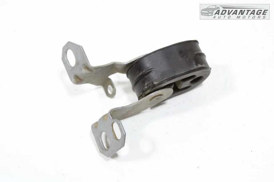 AUDI A6 QUATTRO 2012-2018 SISTEMA DE ESCAPE LADO IZQUIERDO SUSPENSIÓN DE TUBO CON SOPORTE OEM Foto 3 de 4