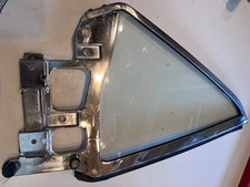 Pair Of 1964 To 1966 Mustang Rear Quarter-windows Near Show Quality Excellent Pair Of 1964 To 1966 Mustang Rear Quarter-windows Near Show Quality Excellent