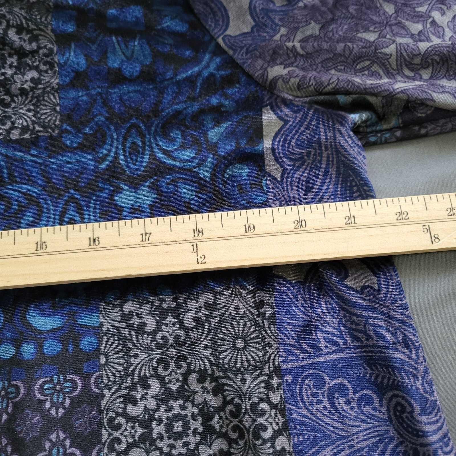 Chicos Patchwork Paisley Sharkbite Tunic Top Blue… - image 7