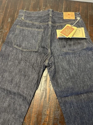 Bronson MFG - Postwar 1947 Levi’s 501 Repro Raw Selvedge Jeans - 34 New w/ Tags - Picture 6 of 15