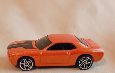 Hot Wheels - 2007 First Editions - Dodge Challenger concept Pearl Orange Paint