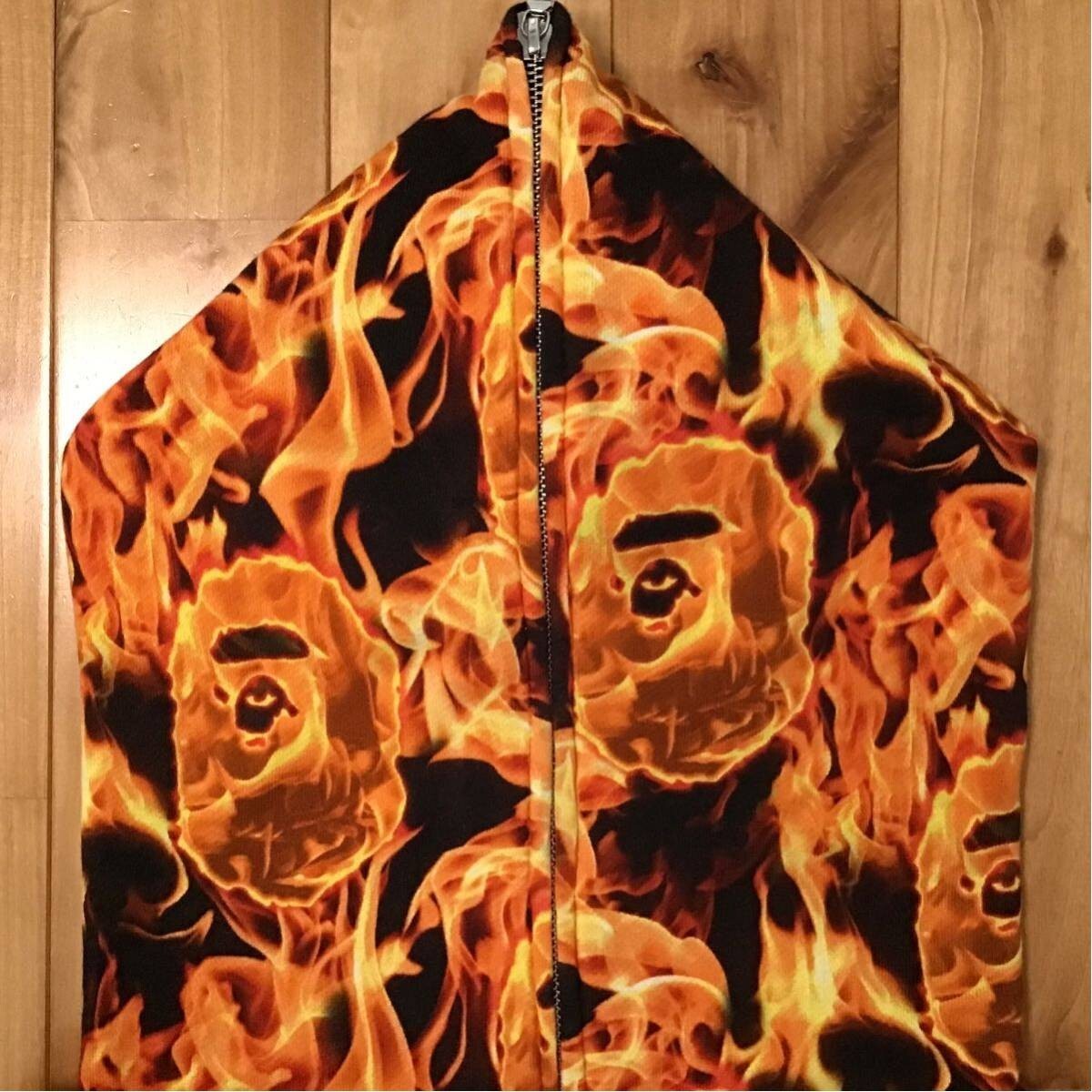 トップス A BATHING APE BAPE FLAME WIDE CREWNECK A Bathing Ape Flame Wide Crewneck Sweatshirt Unisex SS20