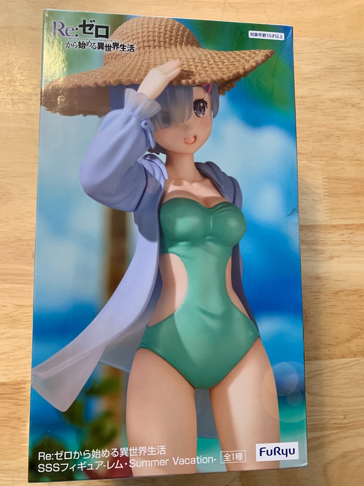 Figurine Re Zero Rem SSS FuRyu manga statuette japonaise maillot de bain