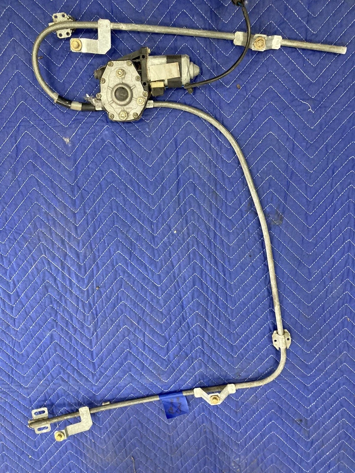 BMW 318i 325i E30 1984-1991 cupé delantero izquierdo motor regulador ventana OEM #2606M Foto 2 de 4