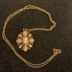 Victorian gold-tone filigree cameo necklace.  Vtg Avon Pink/white 18” Chain — photo 6