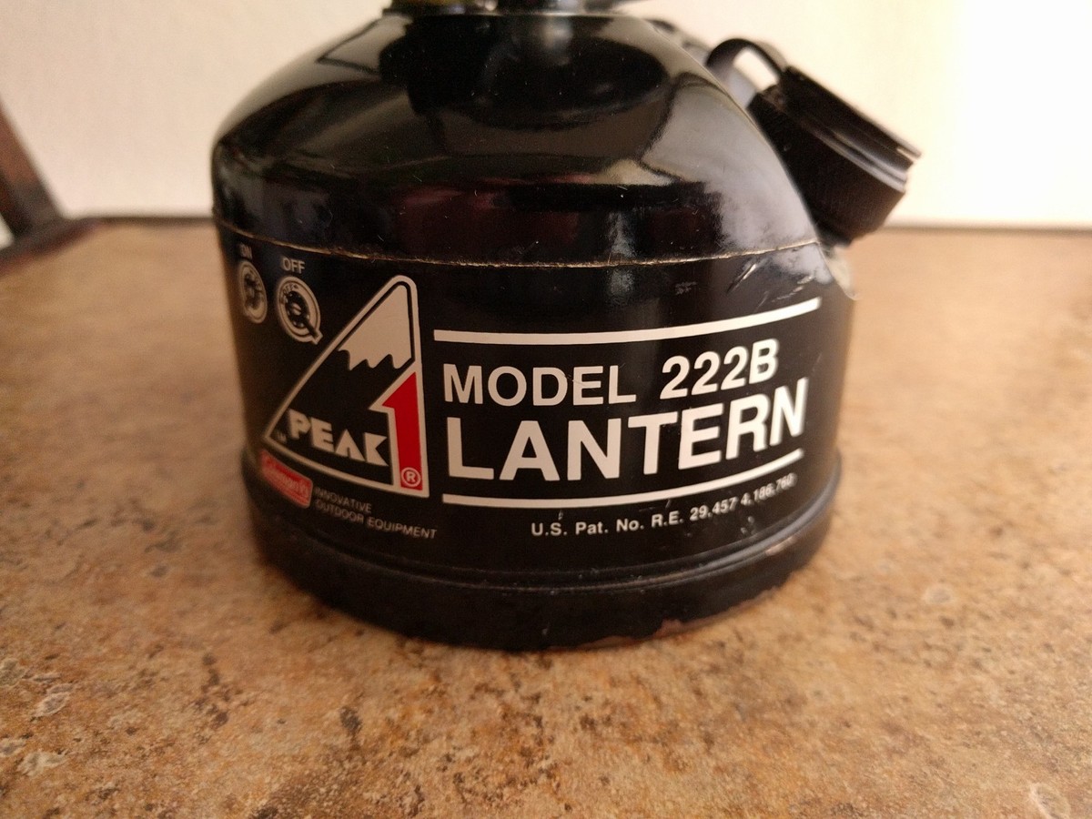 Vintage Coleman Peak 1 Backpacking Lantern Model 222B, 1993 Made