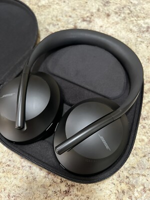 Bose 700 NC Headphones - never used + incl. the original Bose case & accessories