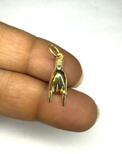 18K Solid Gold Italian Good Luck Mano Cornuto Hand Charm for Necklace